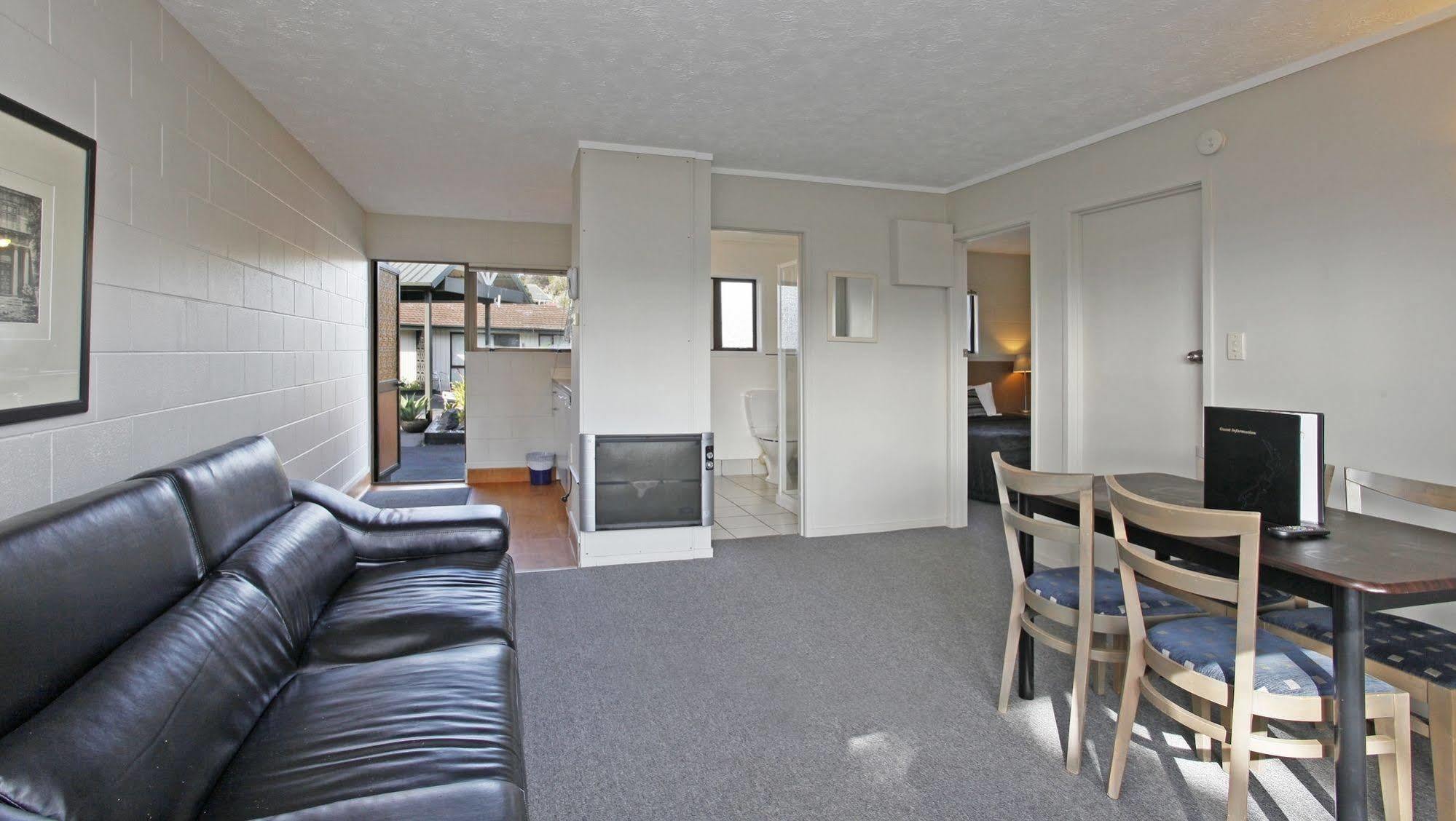 Walton Park Motor Lodge Warkworth Extérieur photo