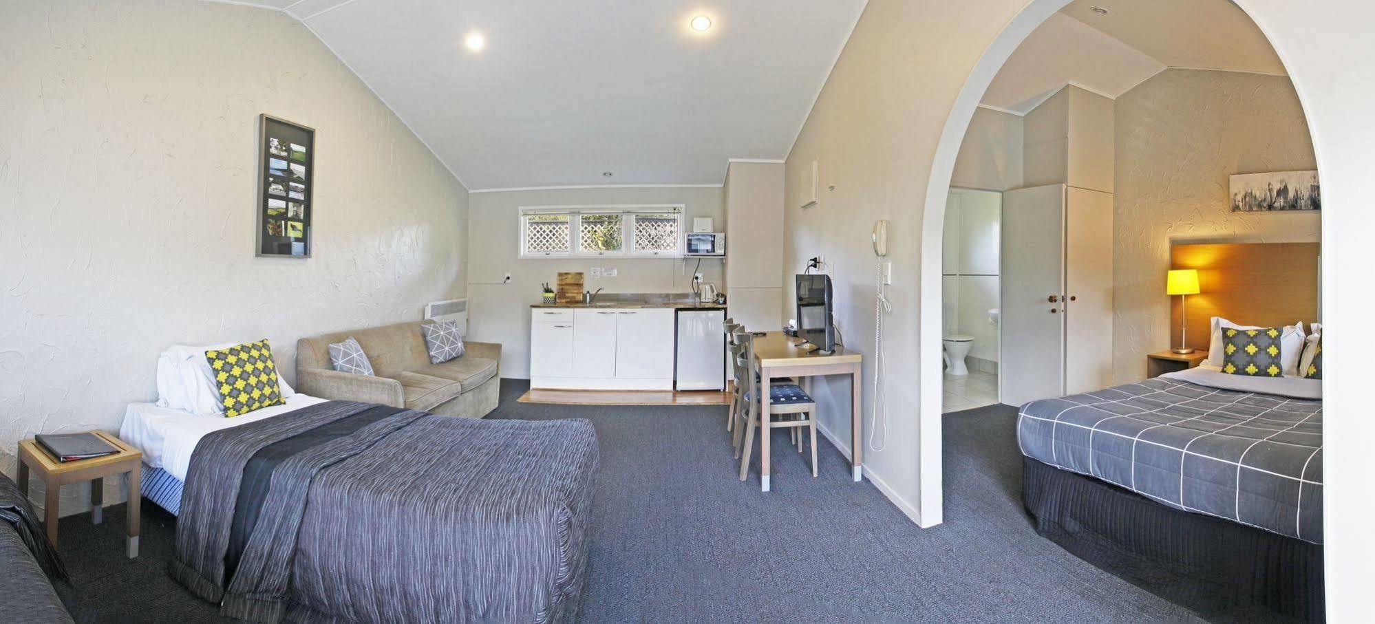Walton Park Motor Lodge Warkworth Extérieur photo